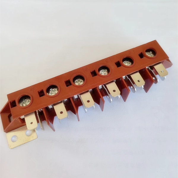 กล่องเทอร์มินัลความหนาแน่นสูงแก้ปัญหาความท้าทายในการติดตั้งที่มีพื้นที่จำกัดได้อย่างไร